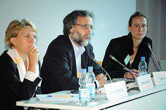 4155712466_6ed37f97f5_m