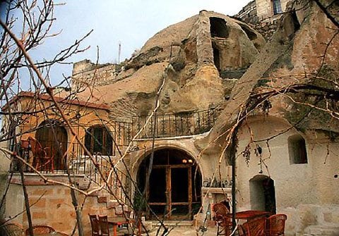 Different First Impressions by Different Onboarding Doors